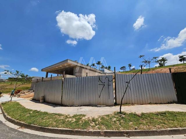 Casa / Sobrado em Condomínio para Venda em Sorocaba/SP Residencial Saint Patrick 4 Quartos