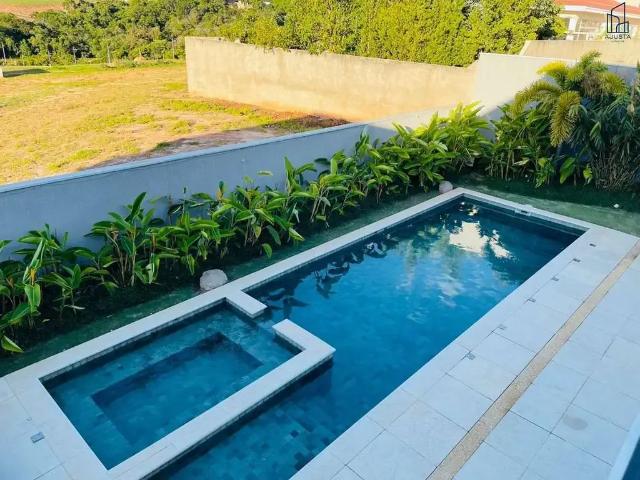 Casa / Sobrado em Condomínio para Venda em Sorocaba/SP Residencial Saint Patrick 4 Quartos