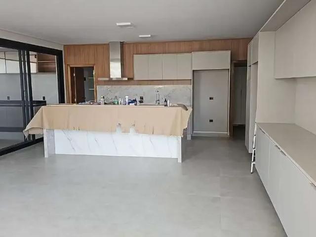 Casa / Sobrado em Condomínio para Venda em Sorocaba/SP Residencial Saint Patrick 4 Quartos