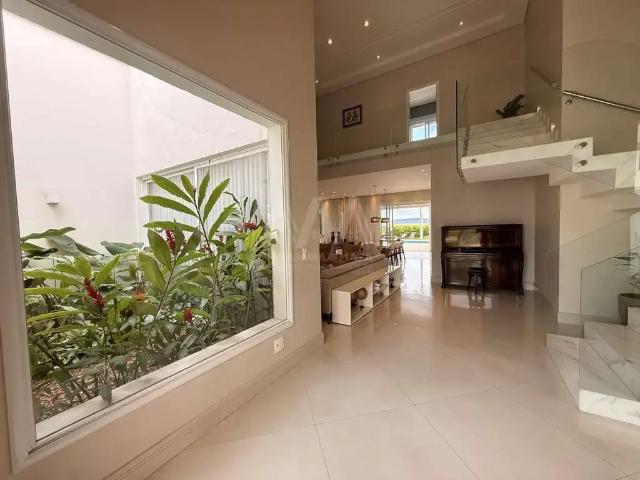 Casa / Sobrado em Condomínio para Venda em Sorocaba/SP Residencial Saint Patrick 5 Quartos