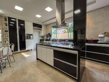 Casa / Sobrado em Condomínio para Venda em Sorocaba/SP Vivendas do Lago 4 Quartos
