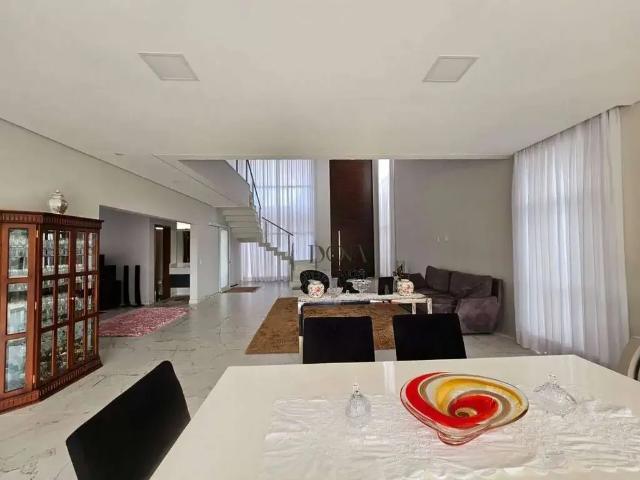 Casa / Sobrado em Condomínio para Venda em Sorocaba/SP Vivendas do Lago 4 Quartos