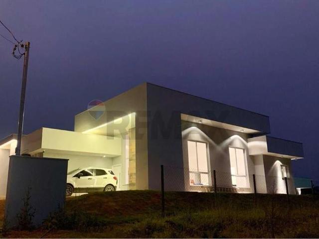 Casa / Sobrado em Condomínio para Venda em Tuiuti/SP Zona Rural 3 Quartos