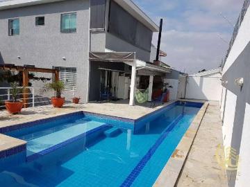 Casa / Sobrado em Condomínio para Venda em Taubaté/SP Chácara Flórida 4 Quartos