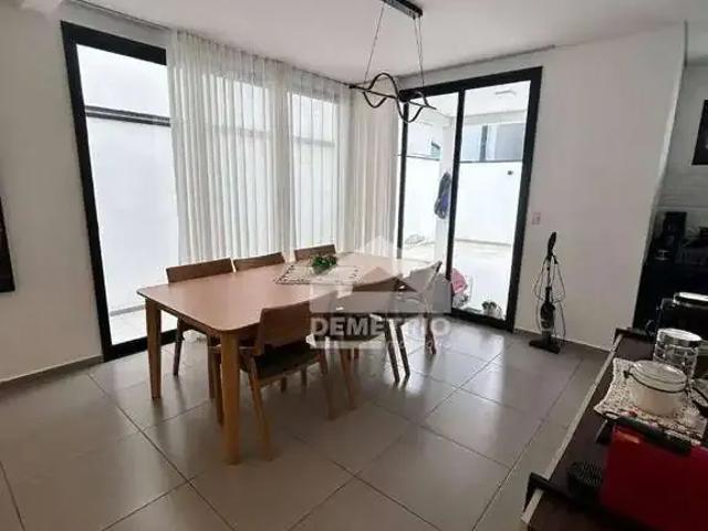 Casa / Sobrado em Condomínio para Venda em Taubaté/SP Morada dos Nobres 3 Quartos