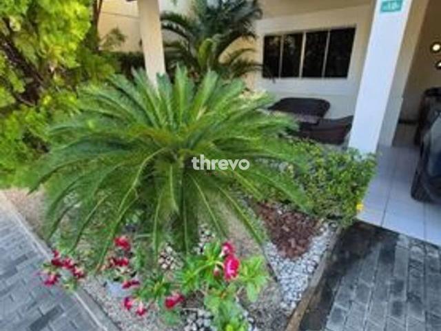 Casa / Sobrado em Condomínio para Venda em Teresina/PI Piçarreira 3 Quartos