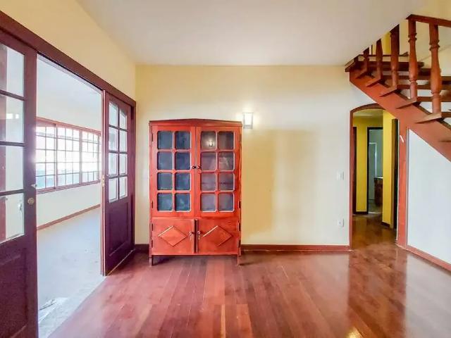 Casa / Sobrado em Condomínio para Venda em Teresópolis/RJ Carlos Guinle 6 Quartos