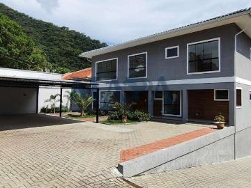 Casa / Sobrado em Condomínio para Venda em Teresópolis/RJ Carlos Guinle 3 Quartos