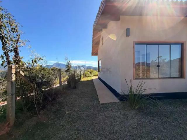 Casa / Sobrado em Condomínio para Venda em Teresópolis/RJ Albuquerque 3 Quartos