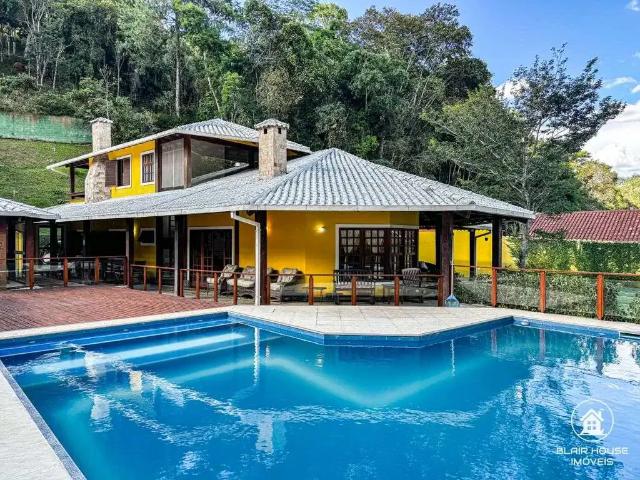 Casa / Sobrado em Condomínio para Venda em Teresópolis/RJ Albuquerque 7 Quartos