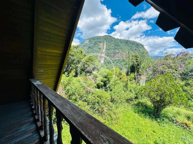 Casa / Sobrado em Condomínio para Venda em Teresópolis/RJ Granja Comary 2 Quartos