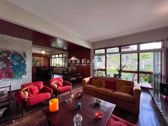 Casa / Sobrado em Condomínio para Venda em Teresópolis/RJ Posse 3 Quartos