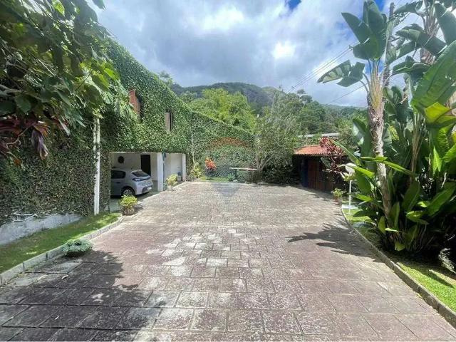 Casa / Sobrado em Condomínio para Venda em Teresópolis/RJ Parque do Imbui 5 Quartos
