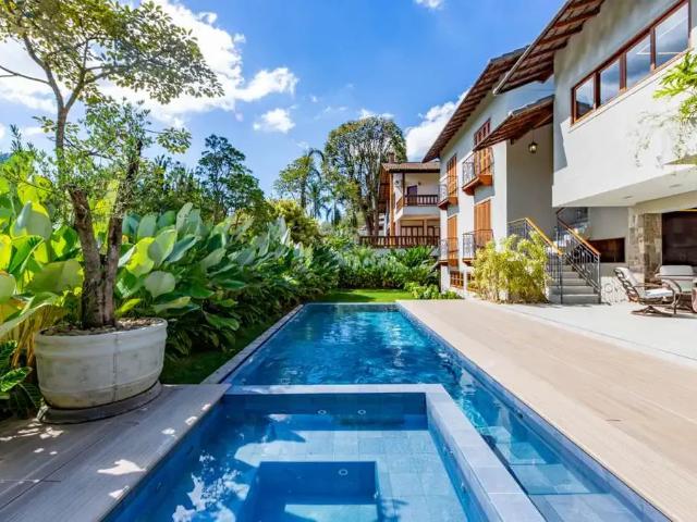 Casa / Sobrado em Condomínio para Venda em Teresópolis/RJ Parque do Imbui 5 Quartos