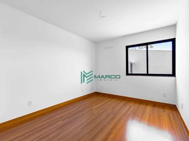 Casa / Sobrado em Condomínio para Venda em Teresópolis/RJ Tijuca 4 Quartos