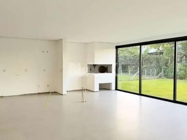 Casa / Sobrado em Condomínio para Venda em Torres/RS Itapeva 4 Quartos