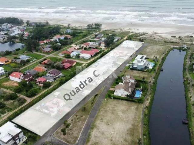 Casa / Sobrado em Condomínio para Venda em Torres/RS Itapeva 5 Quartos