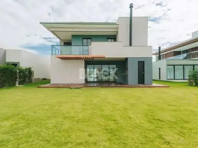 Casa / Sobrado em Condomínio para Venda em Torres/RS Reserva Das Águas 4 Quartos