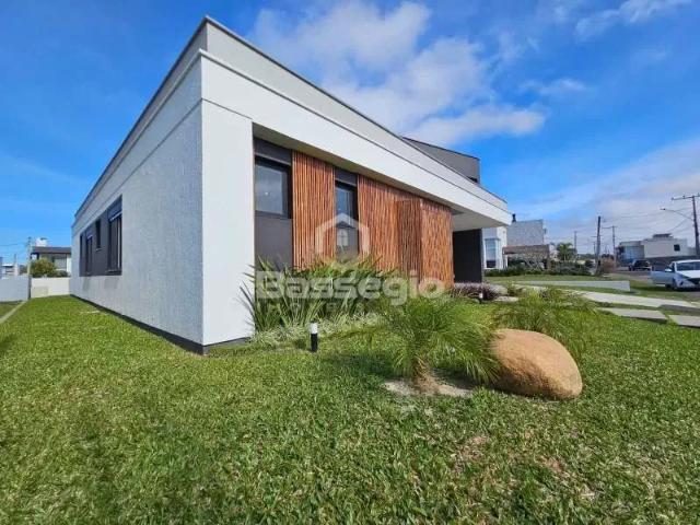 Casa / Sobrado em Condomínio para Venda em Tramandaí/RS Condomínio Marítimo 4 Quartos