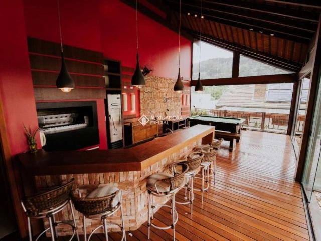 Casa / Sobrado em Condomínio para Venda em Três Coroas/RS Centro 3 Quartos