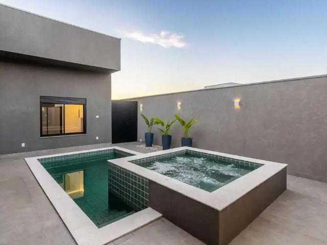 Casa / Sobrado em Condomínio para Venda em Três Lagoas/MS Centro 3 Quartos