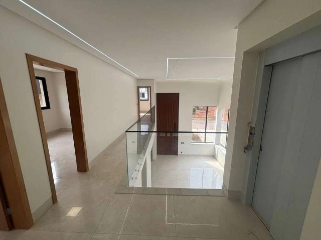 Casa / Sobrado em Condomínio para Venda em Trindade/GO Setor Morada do Lago 5 Quartos