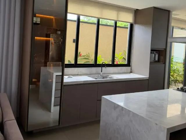 Casa / Sobrado em Condomínio para Venda em Trindade/GO Parqville Quaresmeira 4 Quartos