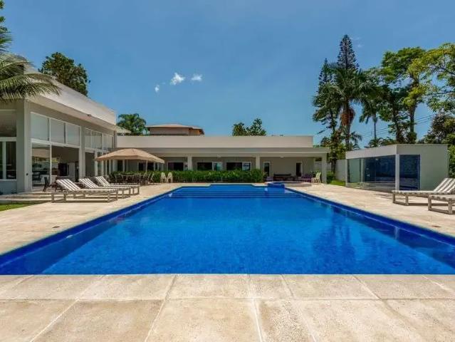 Casa / Sobrado em Condomínio para Venda em Ubatuba/SP Tenório 7 Quartos