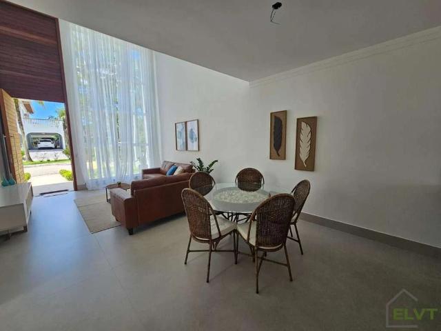 Casa / Sobrado em Condomínio para Venda em Ubatuba/SP Horto Florestal 4 Quartos