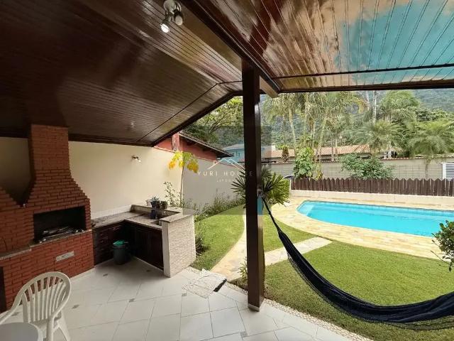 Casa / Sobrado em Condomínio para Venda em Ubatuba/SP Jardim Pedra Verde 4 Quartos