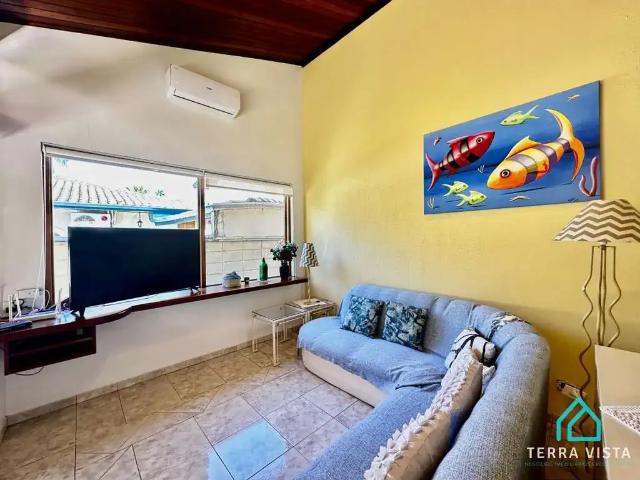Casa / Sobrado em Condomínio para Venda em Ubatuba/SP Lázaro 3 Quartos