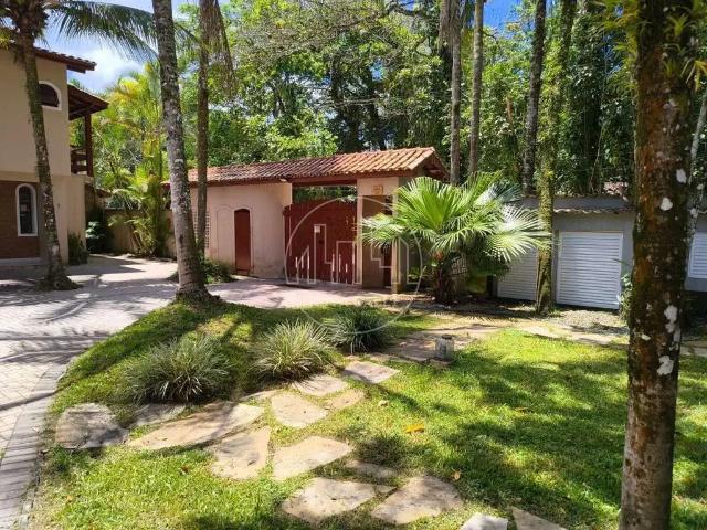 Casa / Sobrado em Condomínio para Venda em Ubatuba/SP Lázaro 2 Quartos