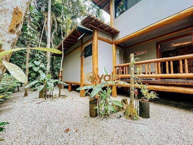 Casa / Sobrado em Condomínio para Venda em Ubatuba/SP Praia do Félix Praia do Lúcio 5 Quartos