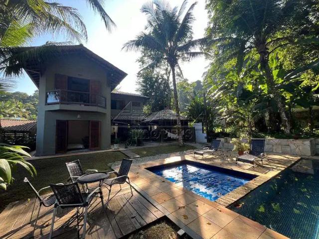 Casa / Sobrado em Condomínio para Venda em Ubatuba/SP Praia do Lazaro 4 Quartos