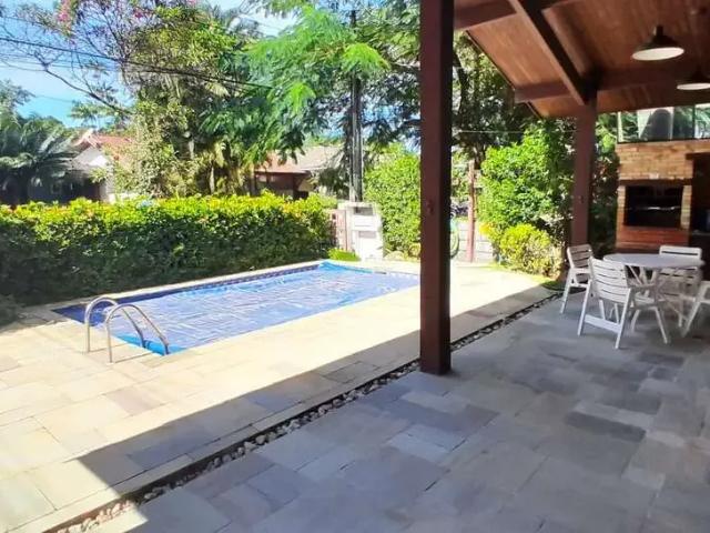Casa / Sobrado em Condomínio para Venda em Ubatuba/SP Praia do Lazaro 6 Quartos
