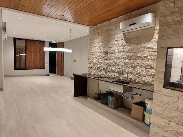 Casa / Sobrado em Condomínio para Venda em Uberaba/MG Estância dos Ipês 3 Quartos