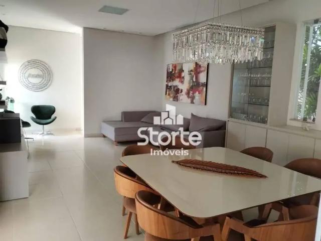 Casa / Sobrado em Condomínio para Venda em Uberlândia/MG Aclimação 3 Quartos