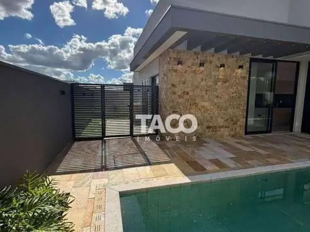 Casa / Sobrado em Condomínio para Venda em Uberlândia/MG Alphaville 3 Quartos