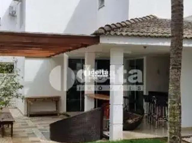 Casa / Sobrado em Condomínio para Venda em Uberlândia/MG Bosque dos Buritis 3 Quartos