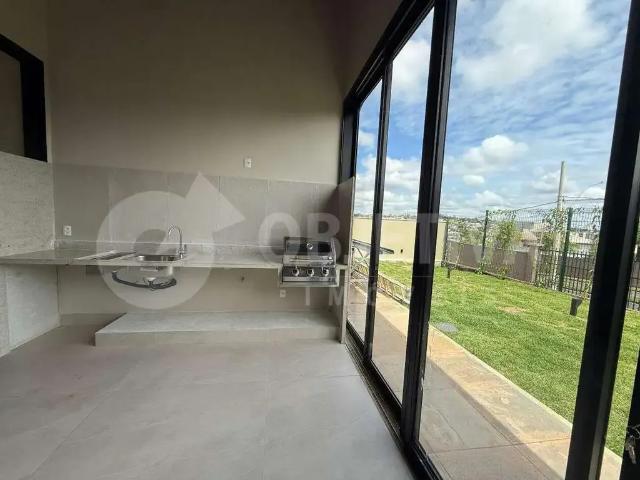 Casa / Sobrado em Condomínio para Venda em Uberlândia/MG Gávea 3 Quartos