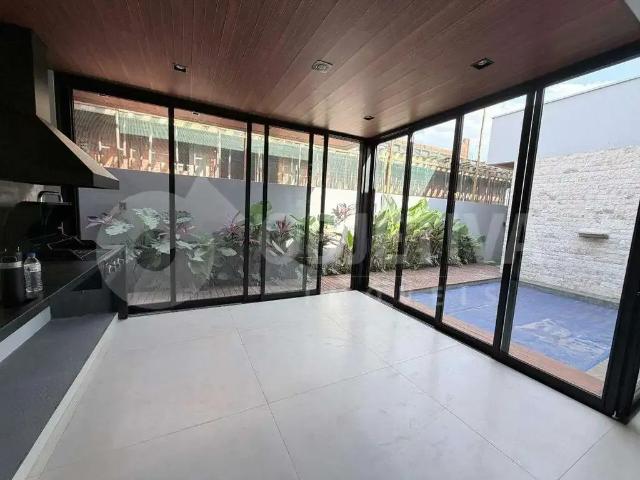 Casa / Sobrado em Condomínio para Venda em Uberlândia/MG Gávea 3 Quartos