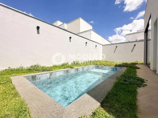 Casa / Sobrado em Condomínio para Venda em Uberlândia/MG Gávea 3 Quartos