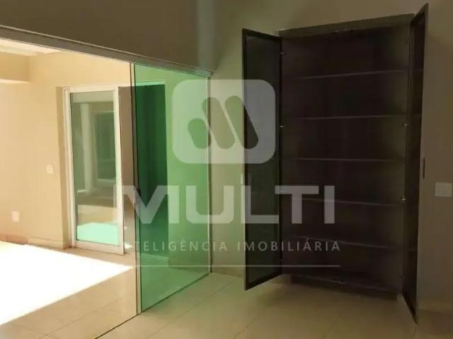 Casa / Sobrado em Condomínio para Venda em Uberlândia/MG Gávea Hill 4 Quartos