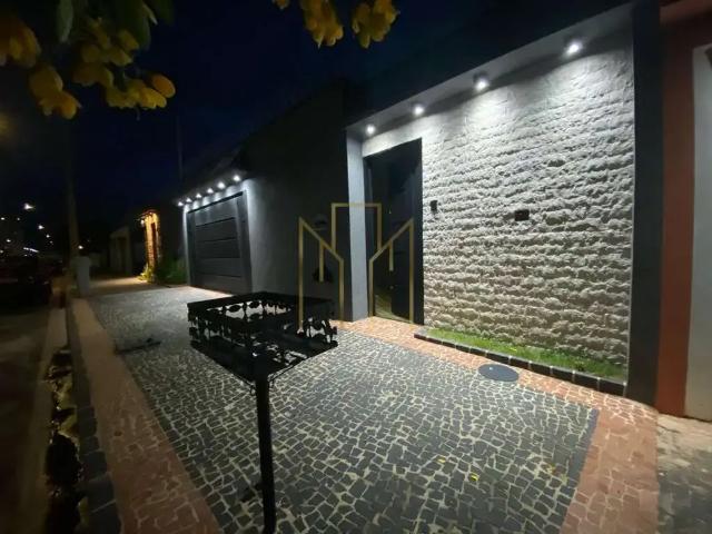 Casa / Sobrado em Condomínio para Venda em Uberlândia/MG Grand Ville 3 Quartos