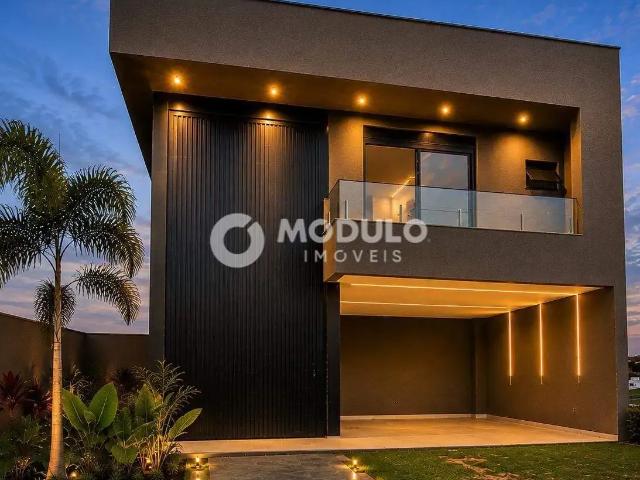 Casa / Sobrado em Condomínio para Venda em Uberlândia/MG Granja Marileusa 4 Quartos