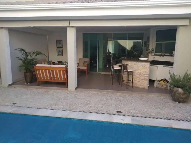 Casa / Sobrado em Condomínio para Venda em Uberlândia/MG Jardim das Palmeiras 3 Quartos