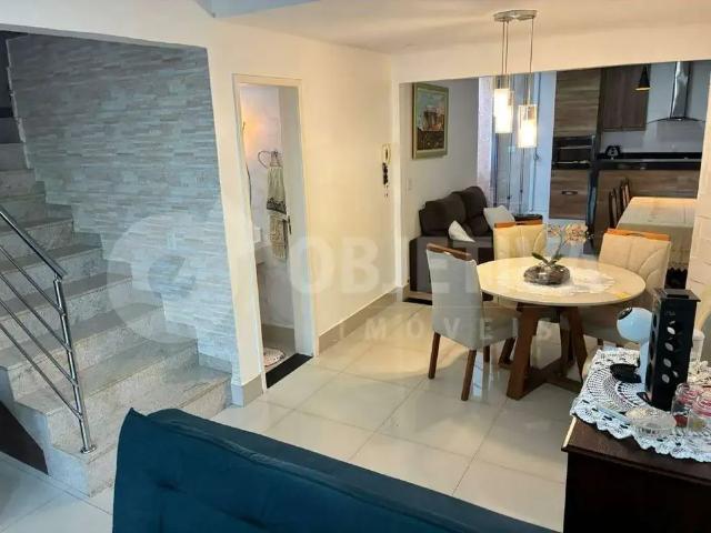 Casa / Sobrado em Condomínio para Venda em Uberlândia/MG Jardim Sul 3 Quartos