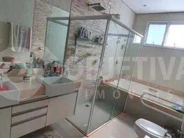 Casa / Sobrado em Condomínio para Venda em Uberlândia/MG Lagoinha 4 Quartos