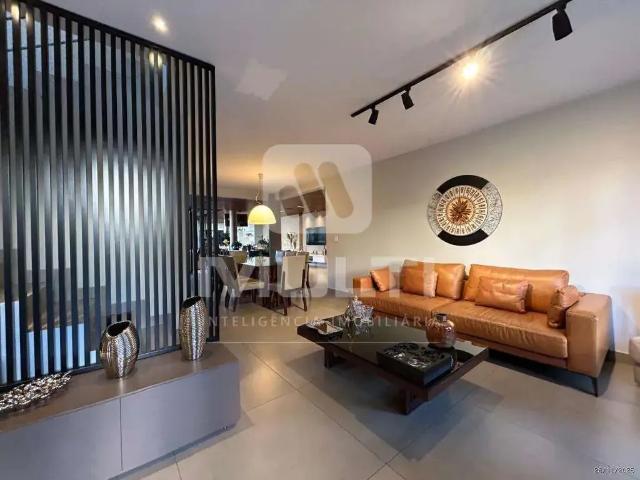 Casa / Sobrado em Condomínio para Venda em Uberlândia/MG Lagoinha 3 Quartos