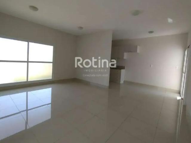 Casa / Sobrado em Condomínio para Venda em Uberlândia/MG Laranjeiras 3 Quartos